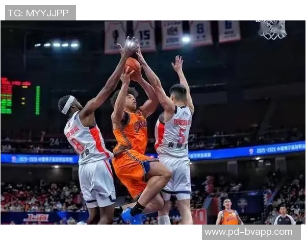 刘颜诚表现出色5投2中贡献5分3篮板1助攻助力球队胜利